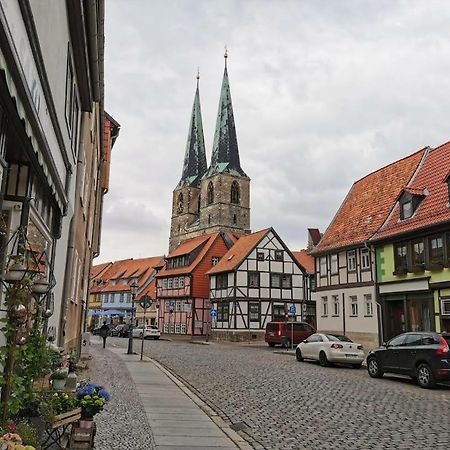 Am Mathildenbrunnen Klein Appartamento Quedlinburg Esterno foto