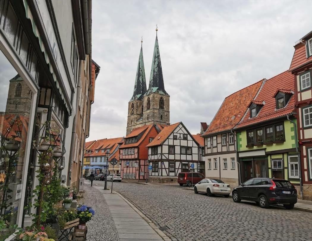 Am Mathildenbrunnen Klein Appartamento Quedlinburg Esterno foto